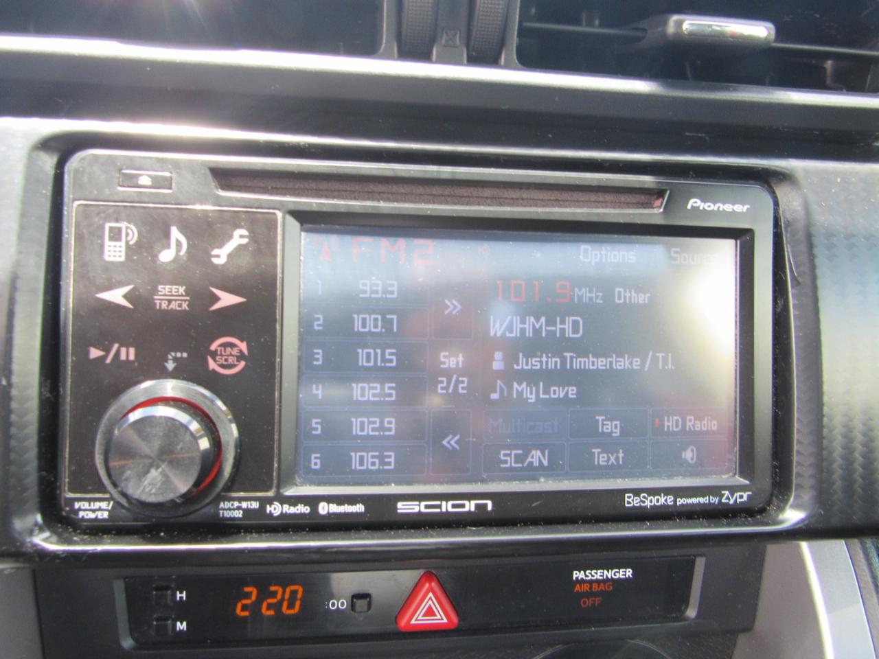 Scion FR-S 2dr Cpe Man (Natl) 2013