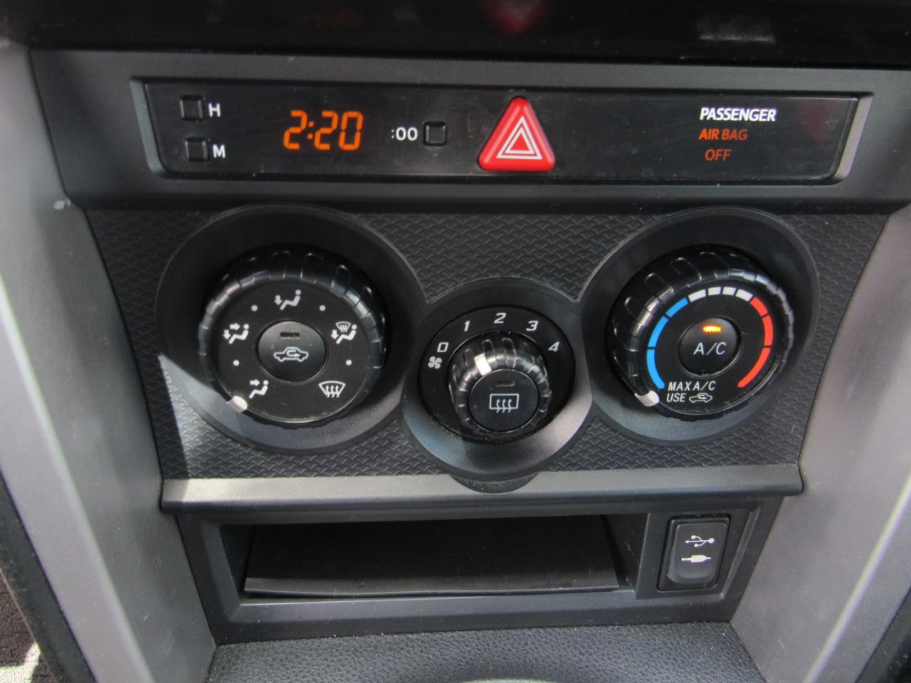 Scion FR-S 2dr Cpe Man (Natl) 2013