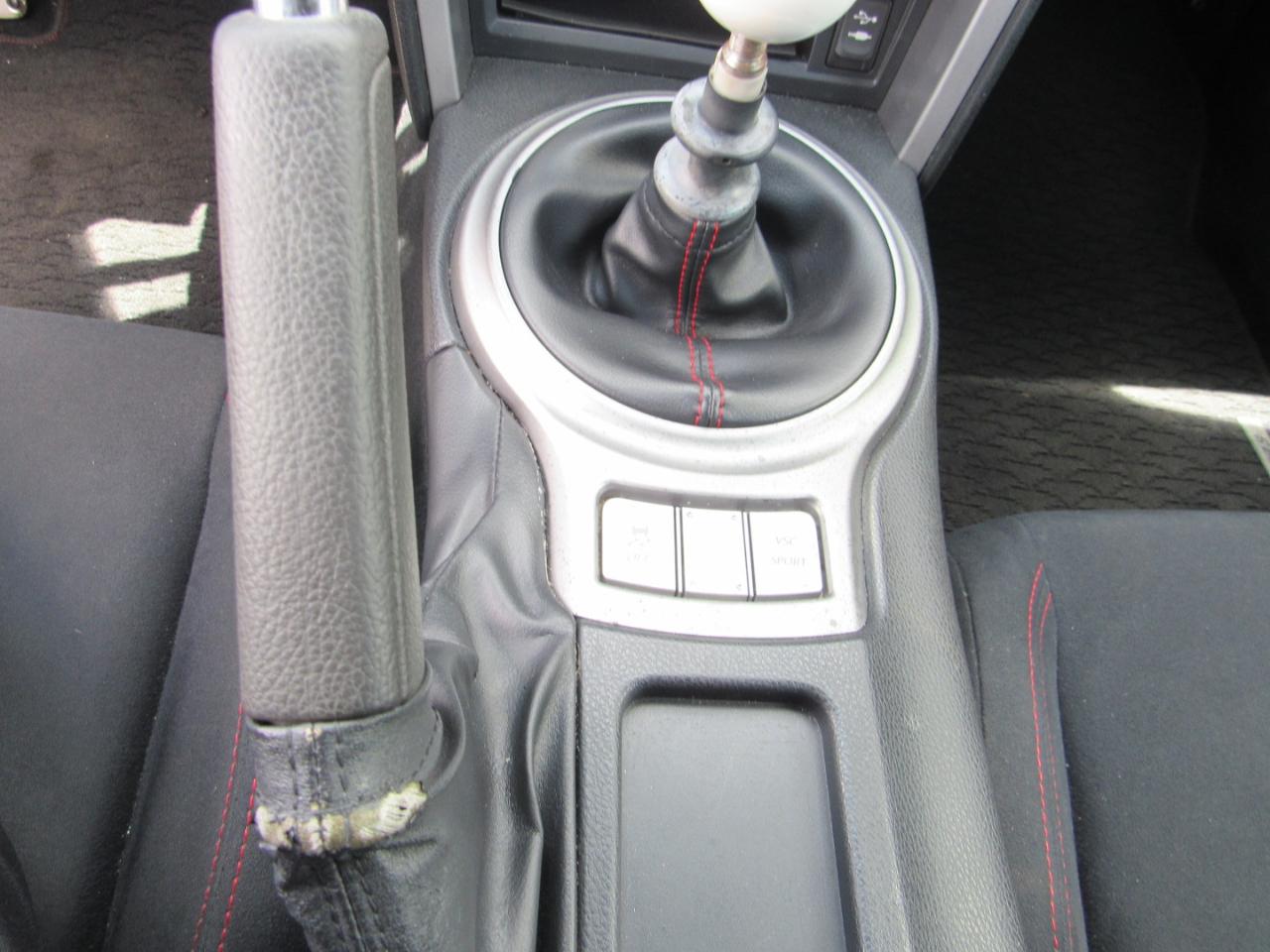 Scion FR-S 2dr Cpe Man (Natl) 2013