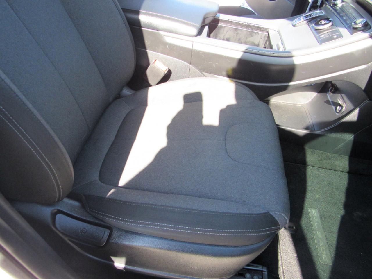 Hyundai Palisade SE FWD 2020