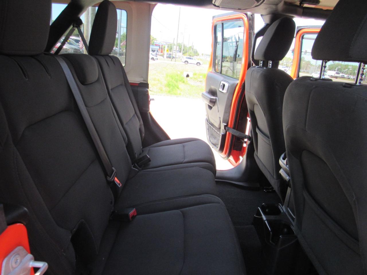 Jeep Wrangler Unlimited Sport S 4x4 2018