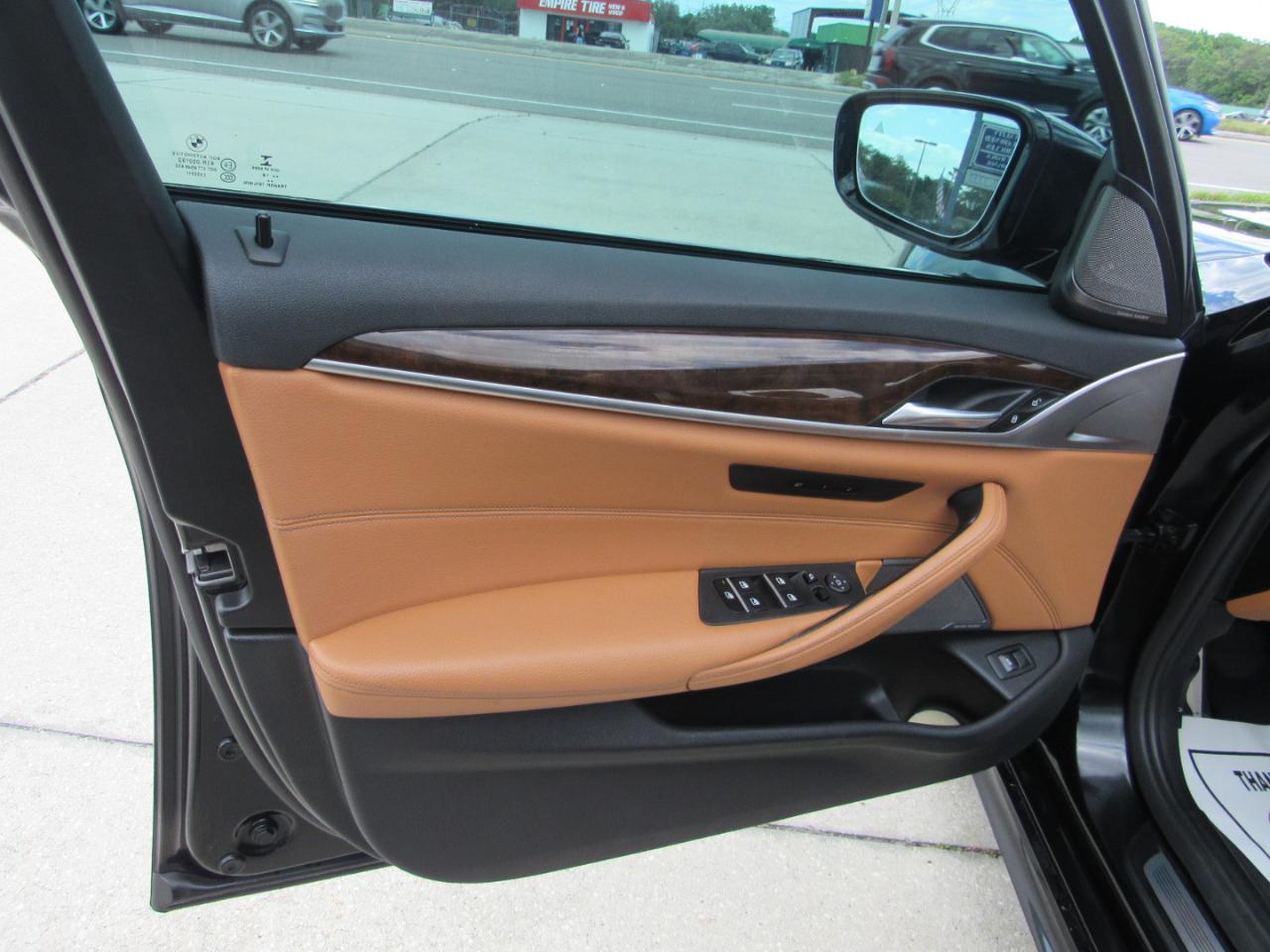 BMW 5 Series 540i Sedan 2019