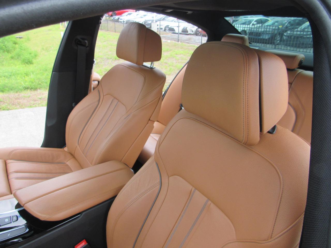 BMW 5 Series 540i Sedan 2019