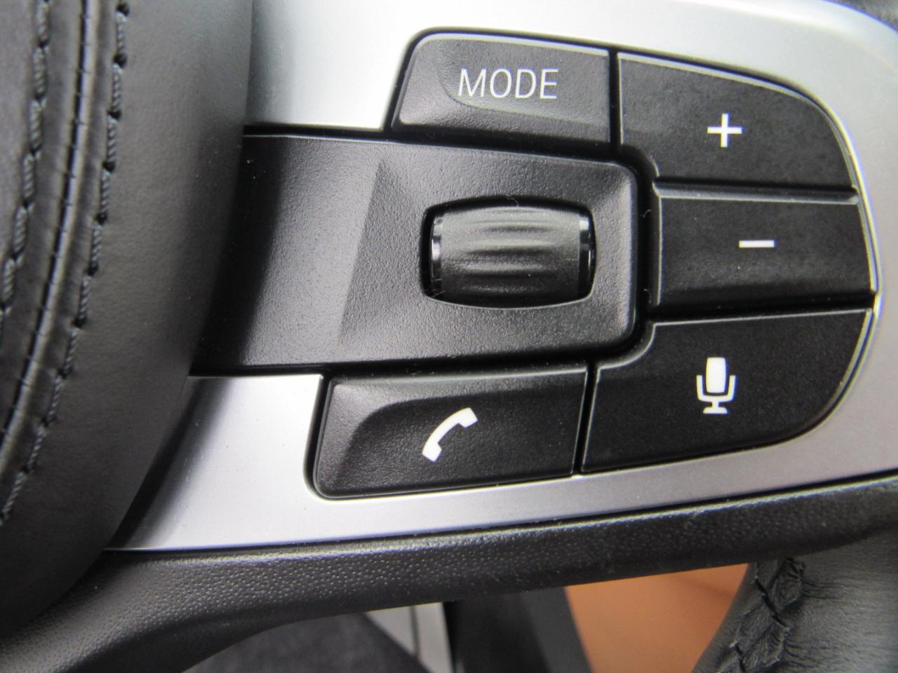 BMW 5 Series 540i Sedan 2019