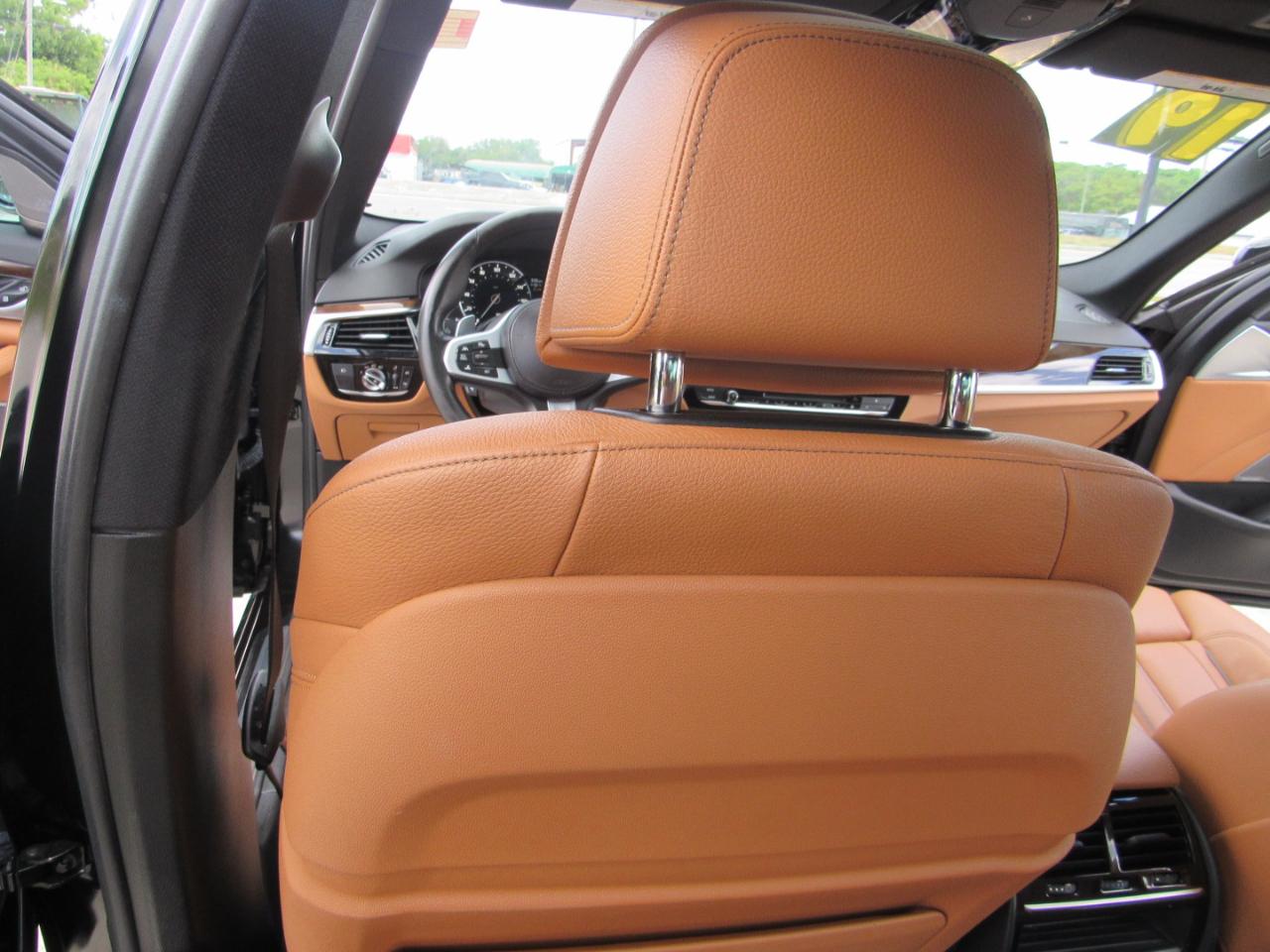 BMW 5 Series 540i Sedan 2019