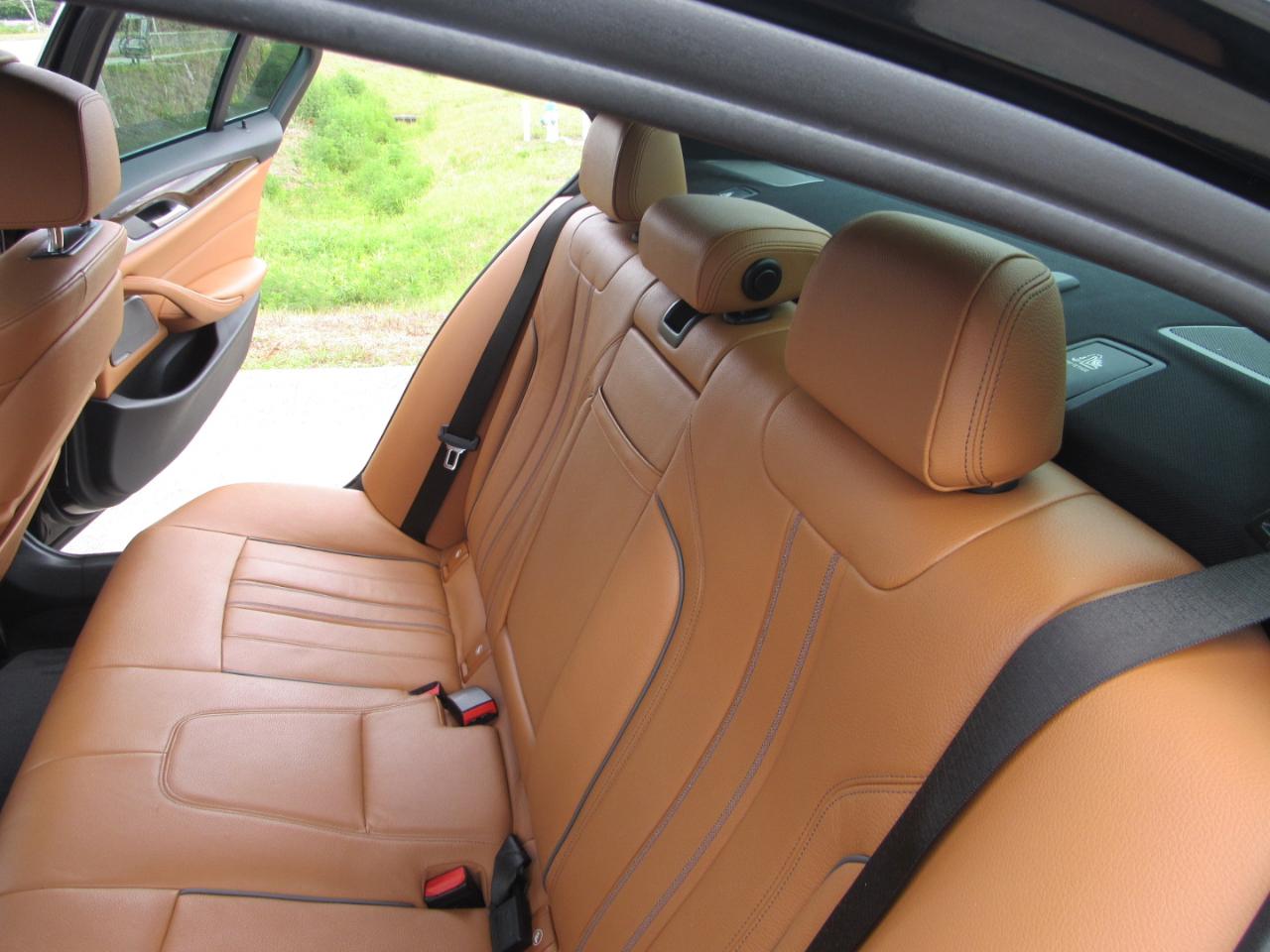 BMW 5 Series 540i Sedan 2019