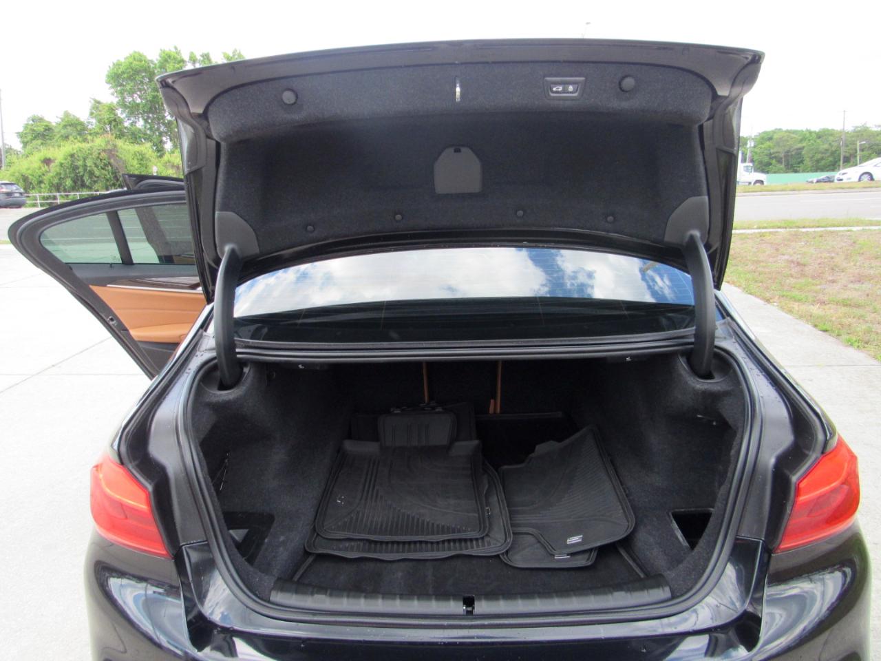 BMW 5 Series 540i Sedan 2019