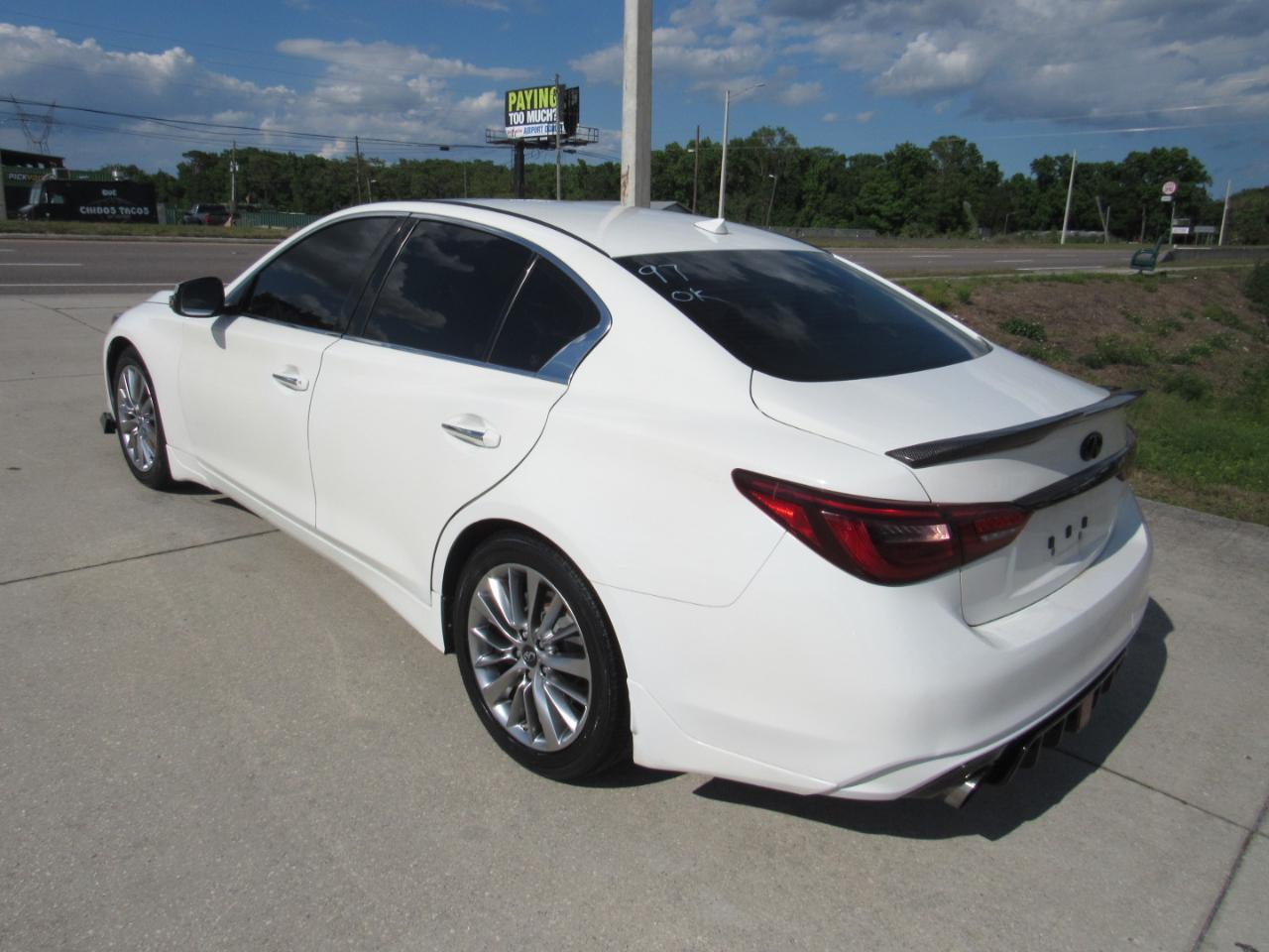 Infiniti Q50 3.0t LUXE RWD 2018