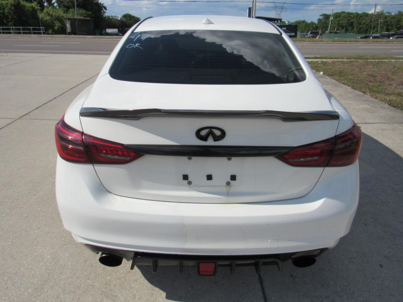 Infiniti Q50 3.0t LUXE RWD 2018