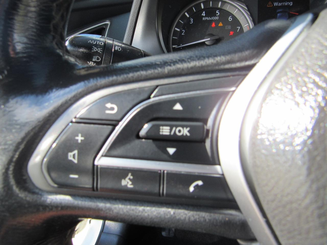 Infiniti Q50 3.0t LUXE RWD 2018