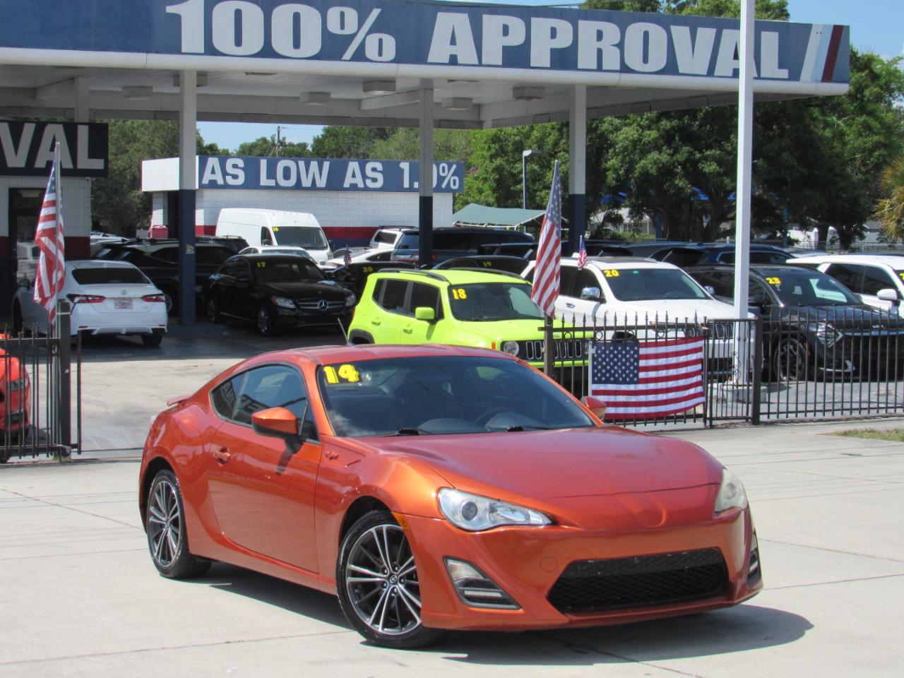 Scion FR-S 2dr Cpe Auto (Natl) 2014