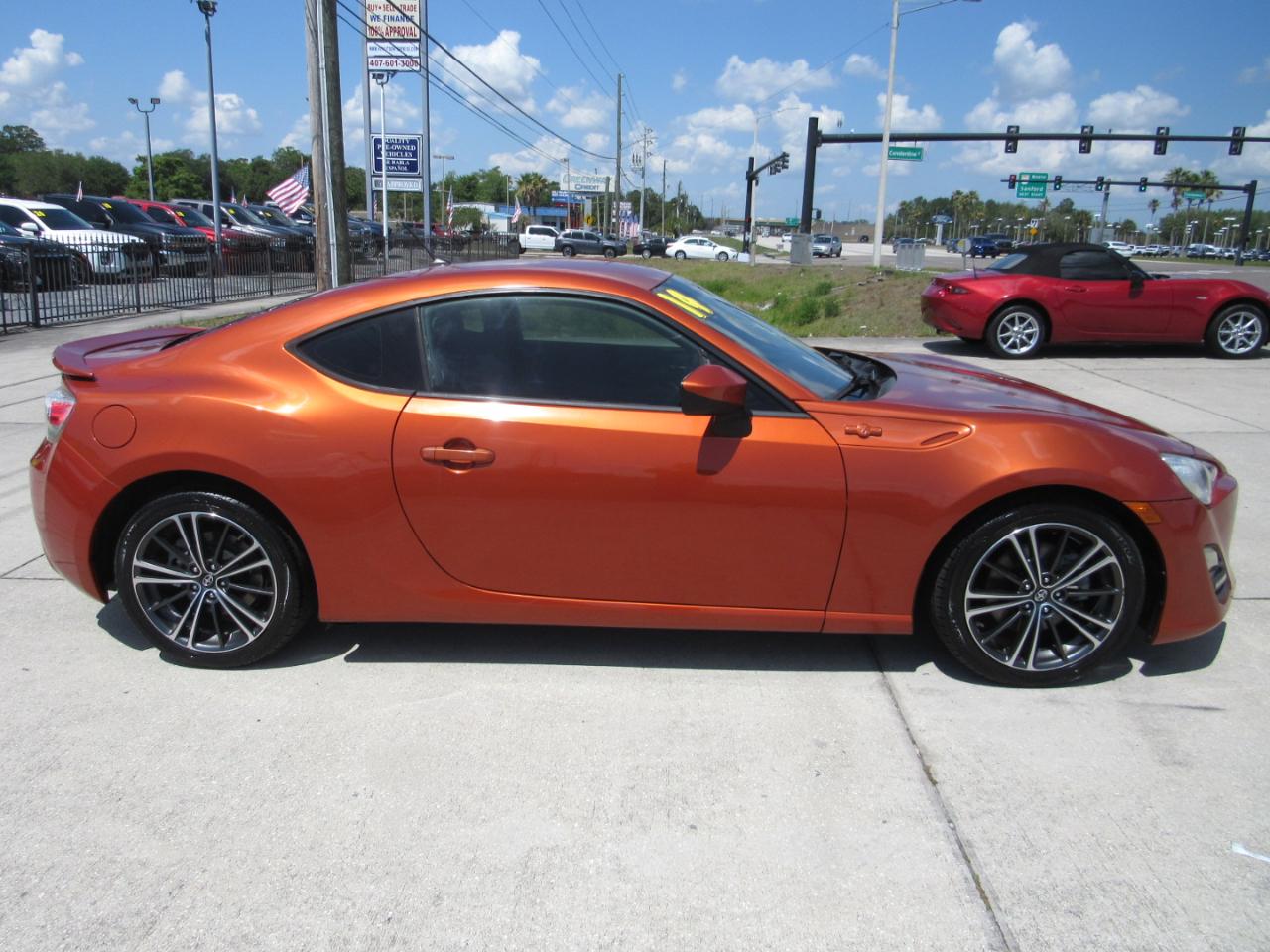 Scion FR-S 2dr Cpe Auto (Natl) 2014