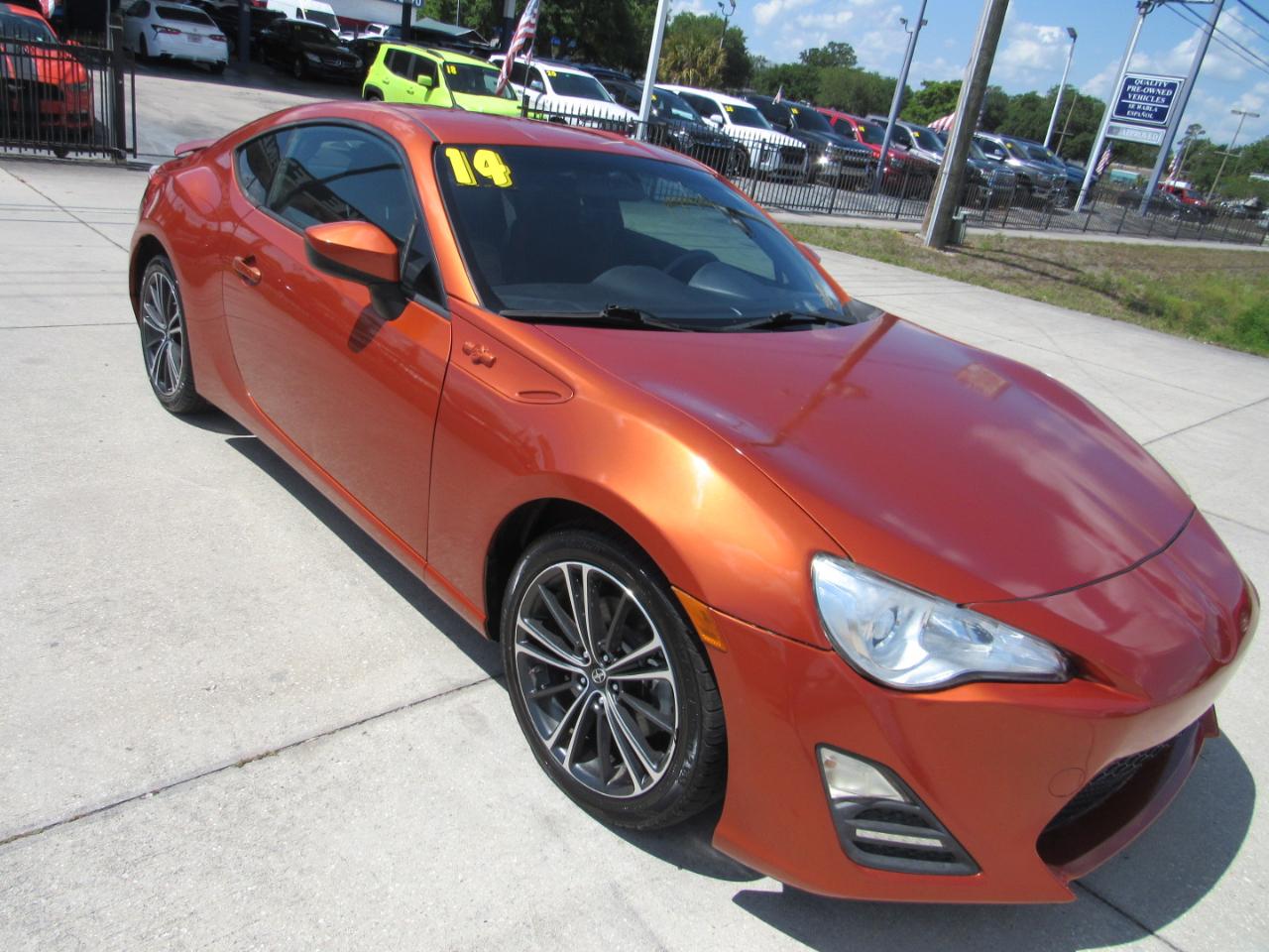 Scion FR-S 2dr Cpe Auto (Natl) 2014