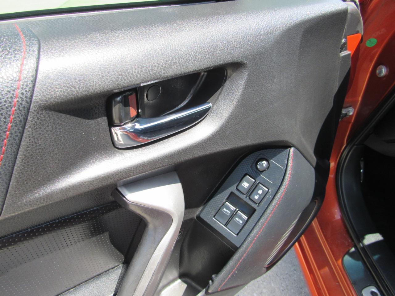 Scion FR-S 2dr Cpe Auto (Natl) 2014