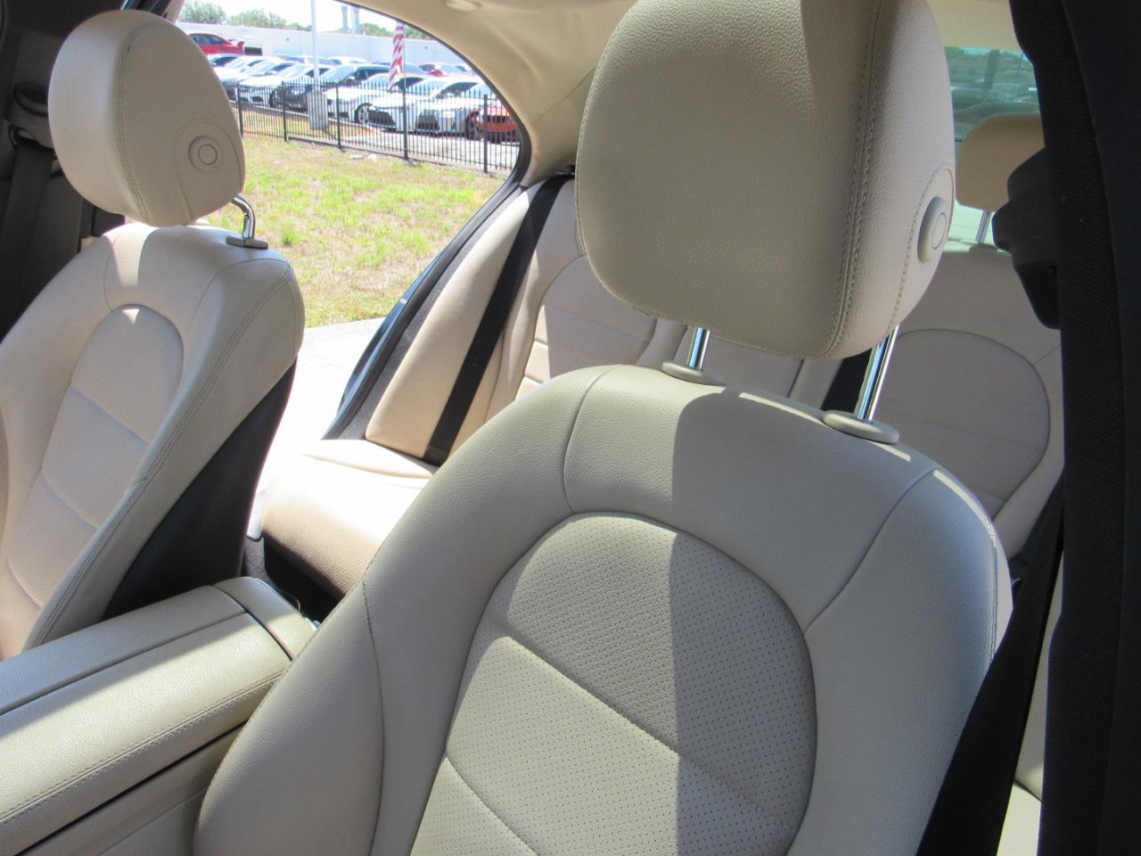 Mercedes-Benz C-Class C 300 4MATIC Sedan 2017