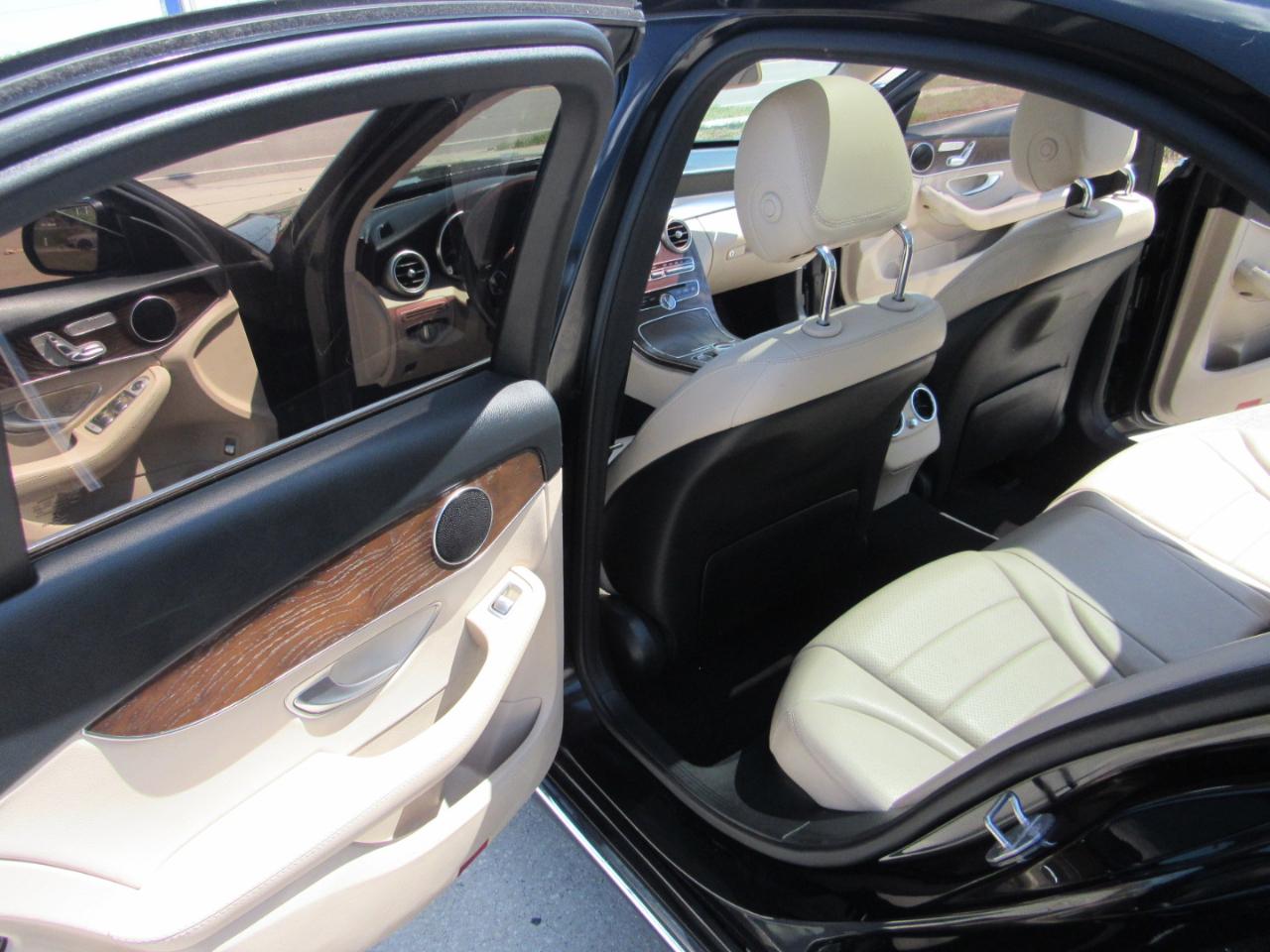 Mercedes-Benz C-Class C 300 4MATIC Sedan 2017