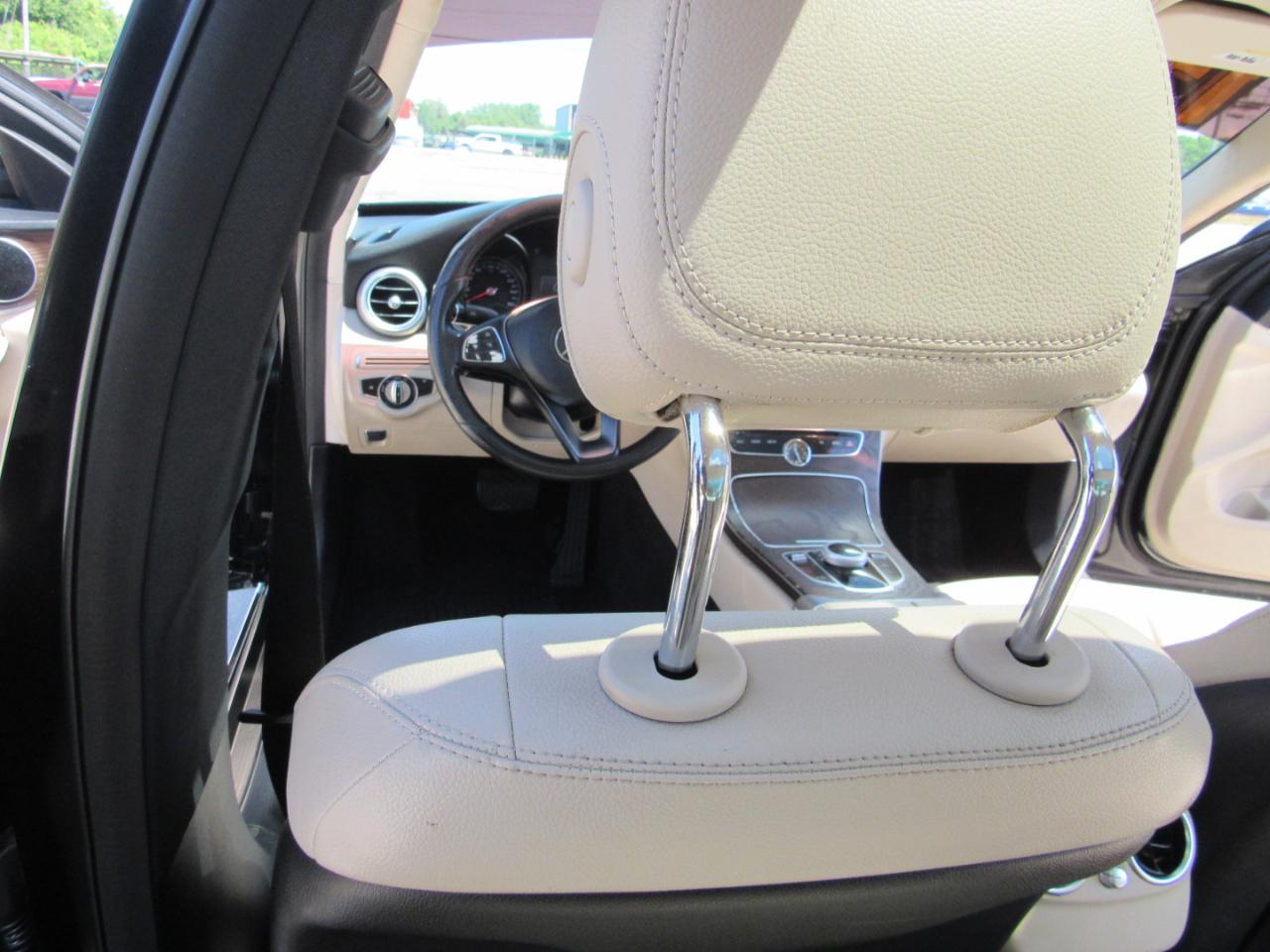 Mercedes-Benz C-Class C 300 4MATIC Sedan 2017