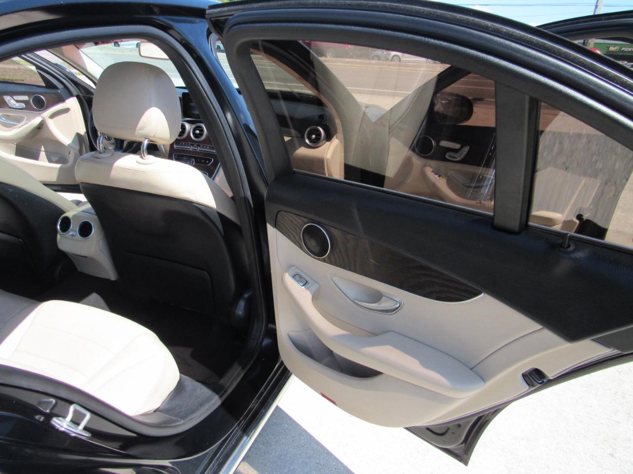 Mercedes-Benz C-Class C 300 4MATIC Sedan 2017