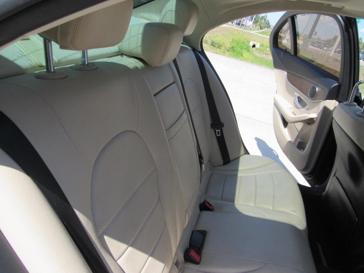 Mercedes-Benz C-Class C 300 4MATIC Sedan 2017