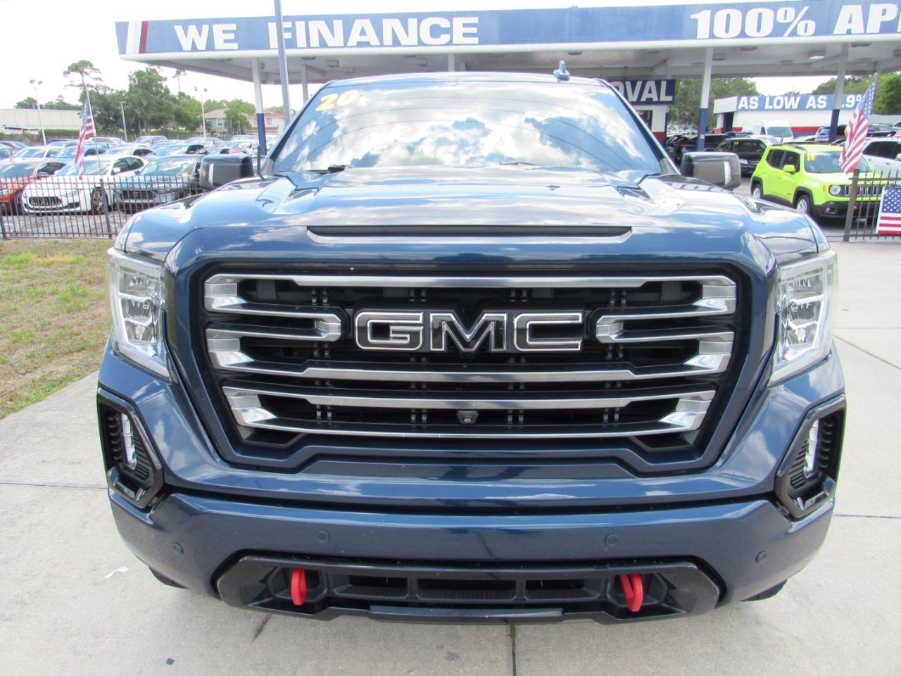 GMC Sierra 1500 4WD Crew Cab 147" AT4 2020