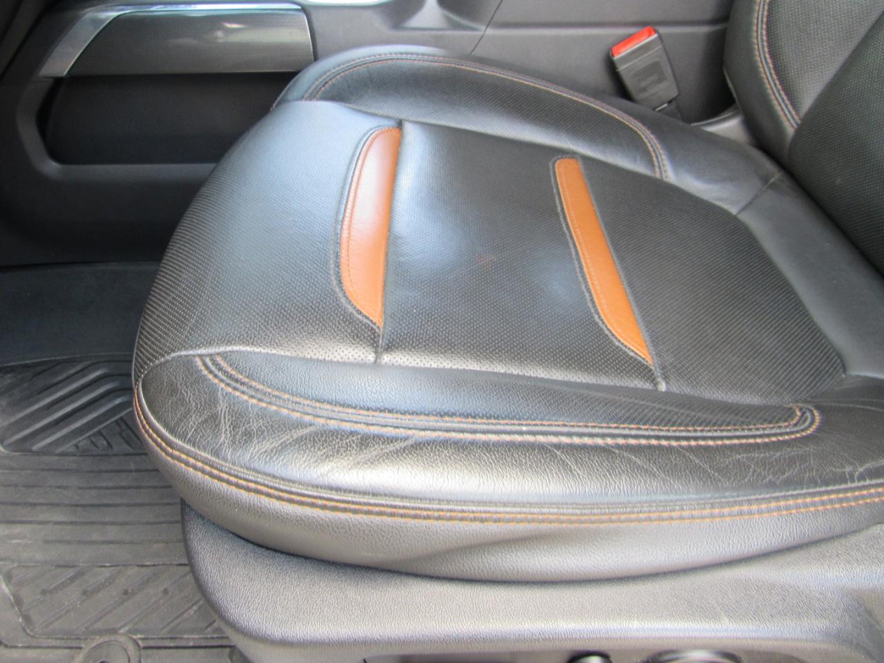 GMC Sierra 1500 4WD Crew Cab 147" AT4 2020