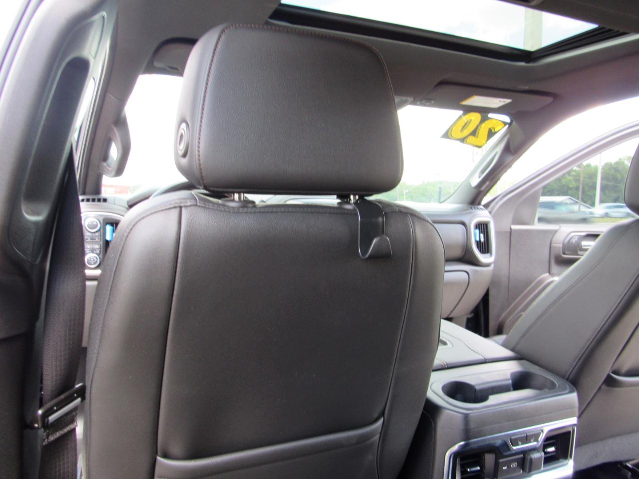 GMC Sierra 1500 4WD Crew Cab 147" AT4 2020