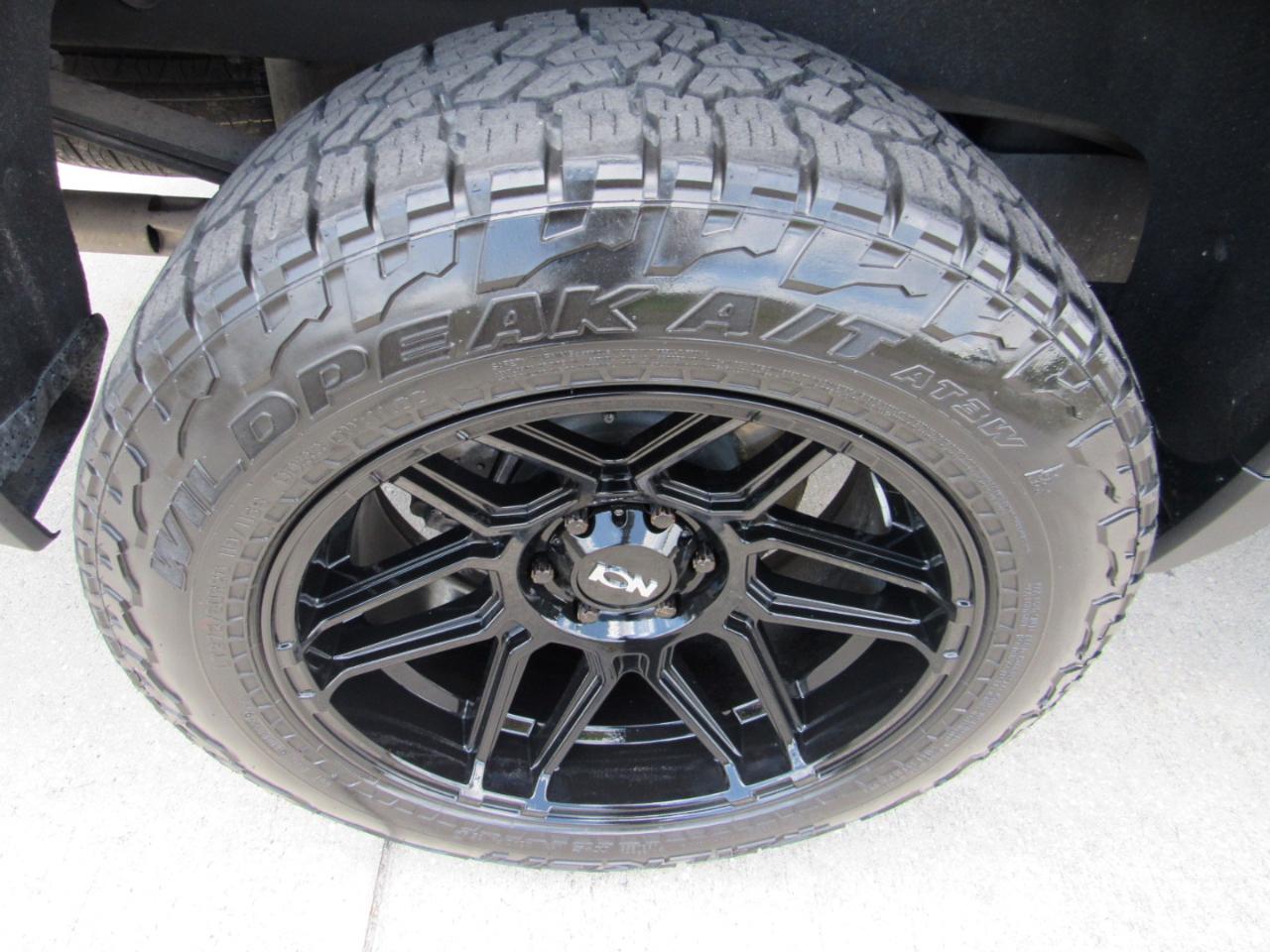 GMC Sierra 1500 4WD Crew Cab 147" AT4 2020