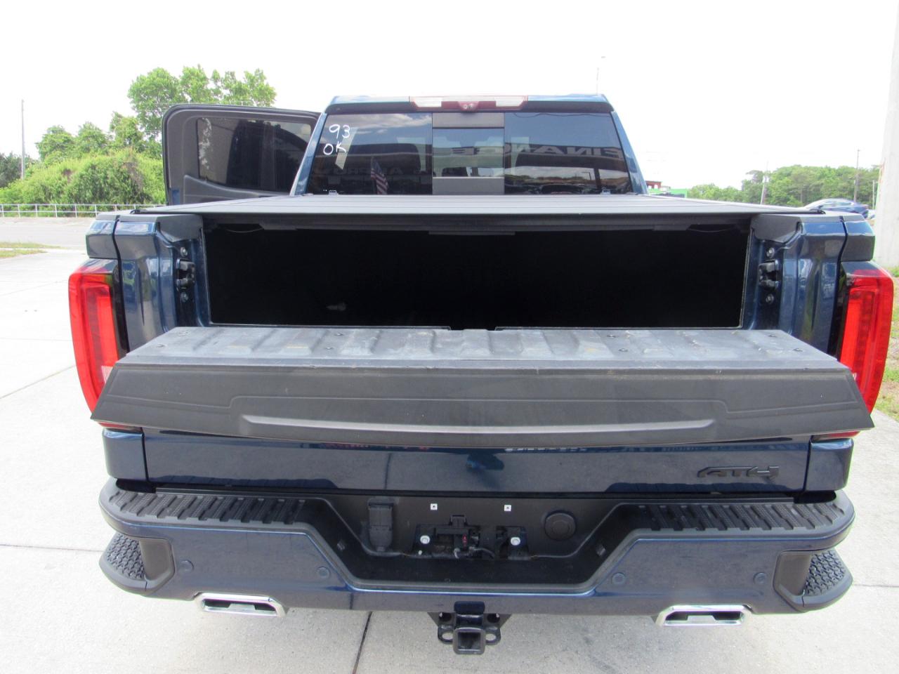 GMC Sierra 1500 4WD Crew Cab 147" AT4 2020
