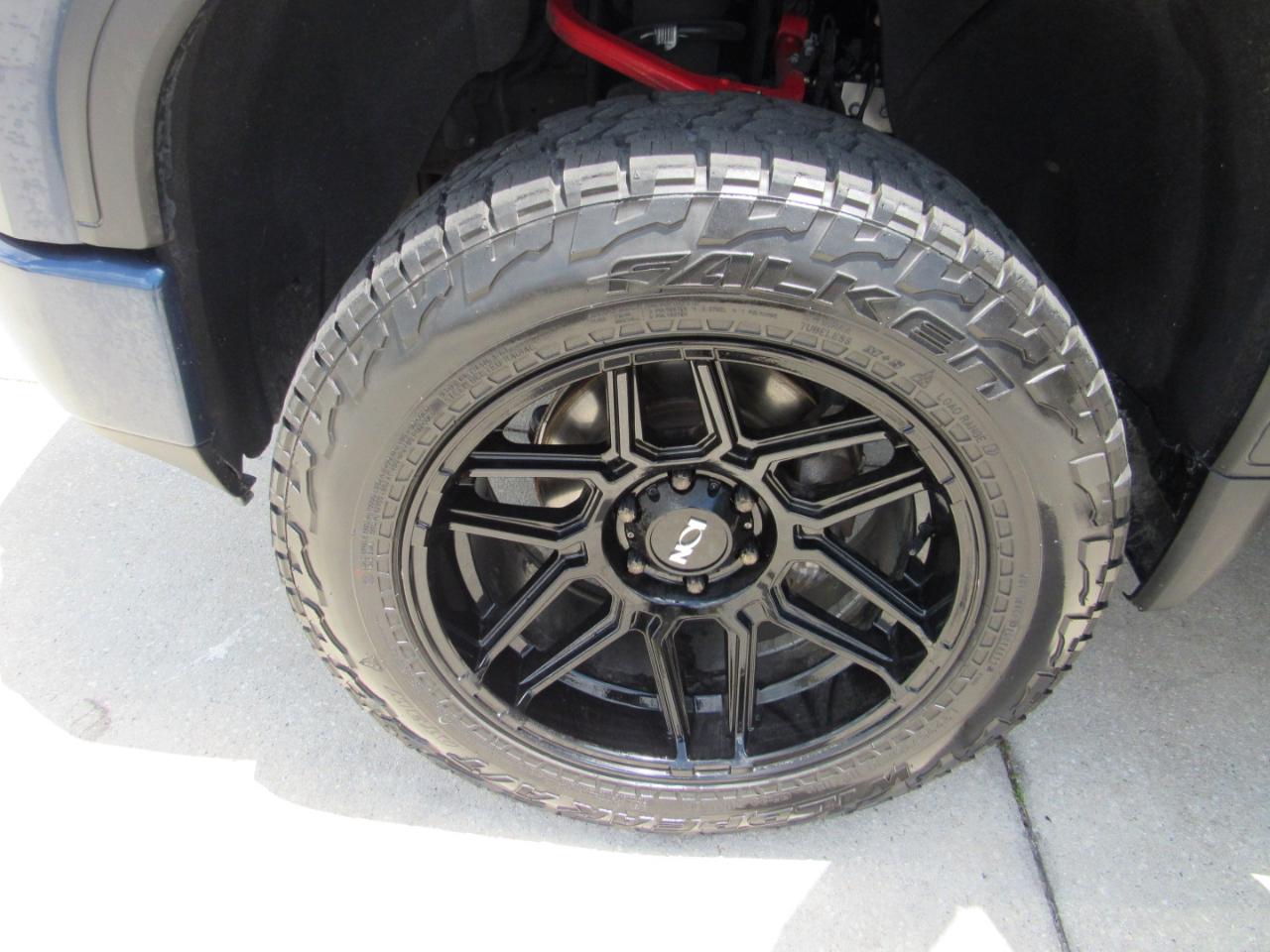 GMC Sierra 1500 4WD Crew Cab 147" AT4 2020