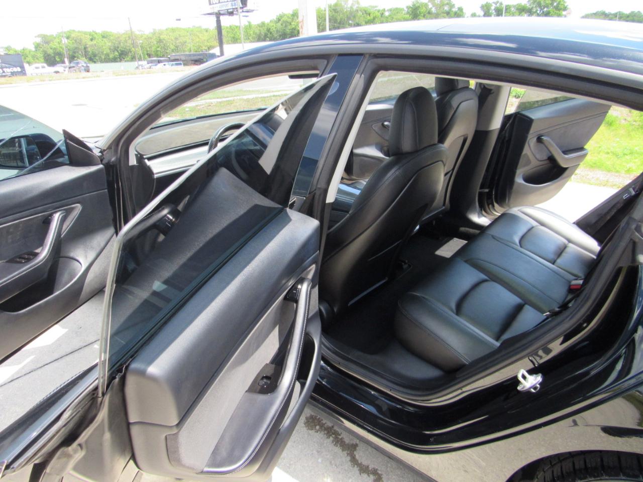 Tesla Model 3 Long Range Battery AWD 2018