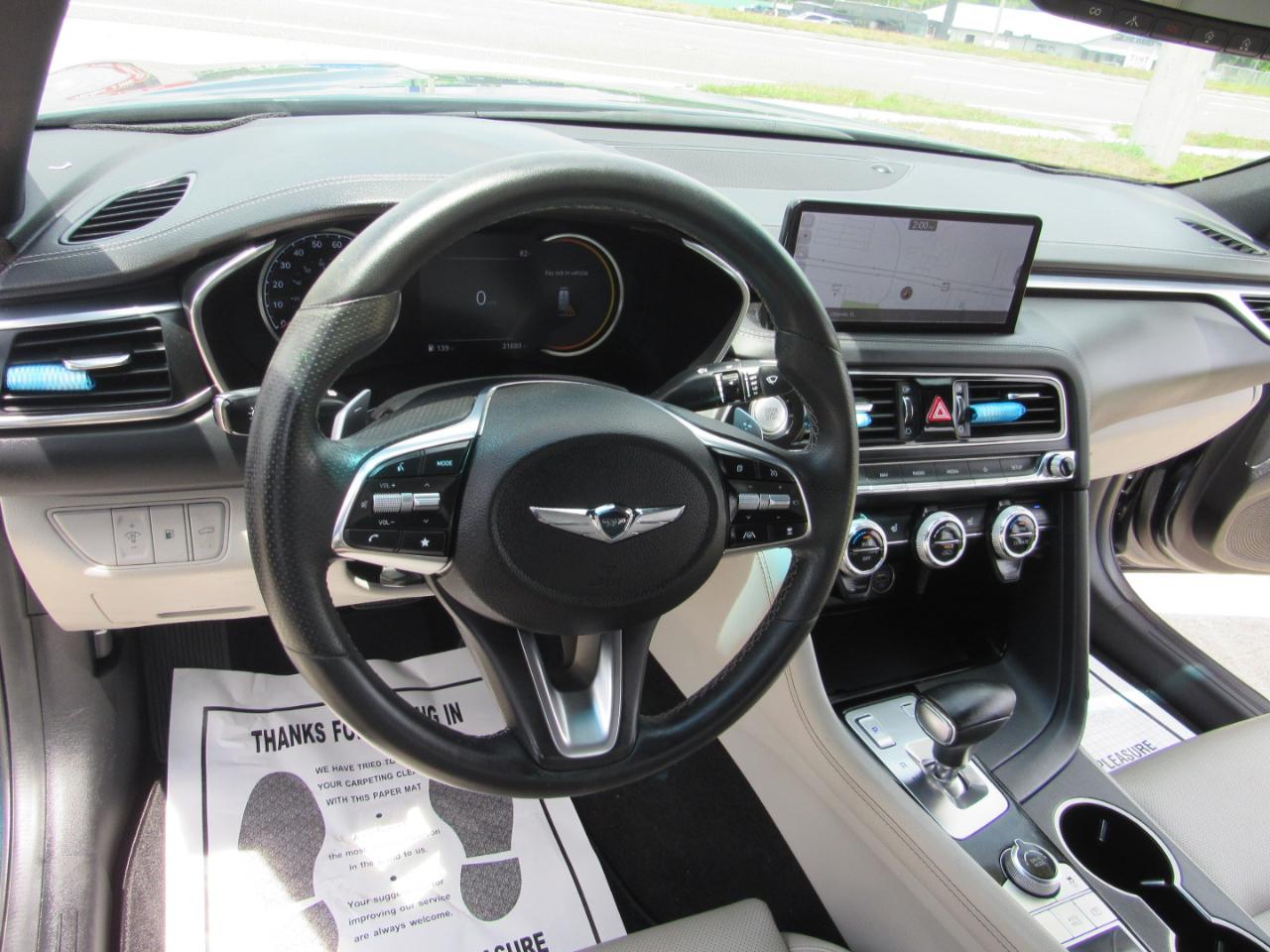 Genesis G70 2.0T RWD 2022