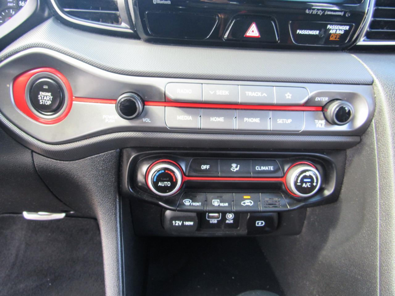 Hyundai Veloster Turbo DCT 2019