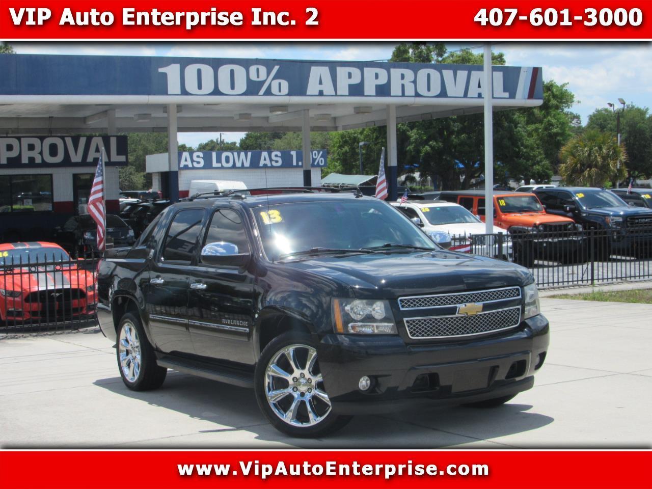 2013 Chevrolet Avalanche 2WD Crew Cab LTZ