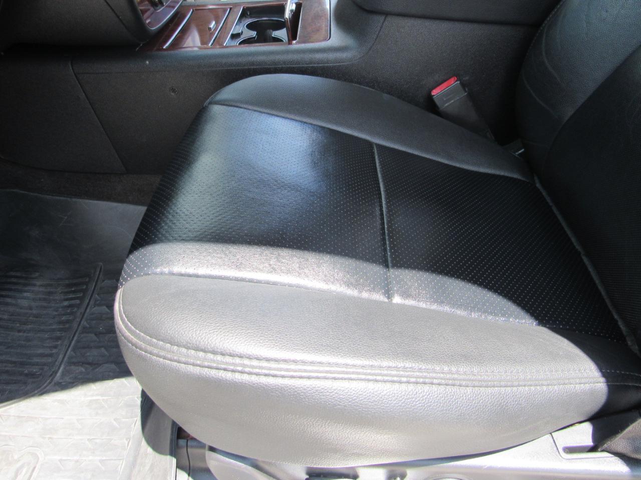 Chevrolet Avalanche 2WD Crew Cab LTZ 2013