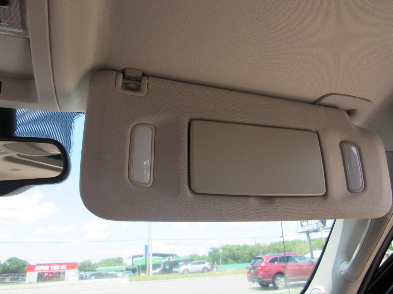 Chevrolet Avalanche 2WD Crew Cab LTZ 2013