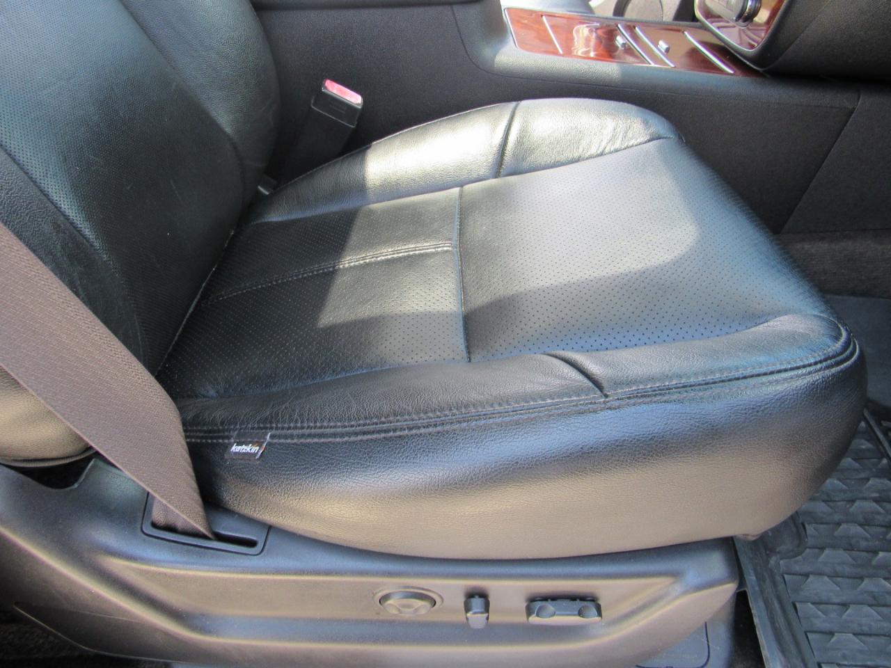 Chevrolet Avalanche 2WD Crew Cab LTZ 2013