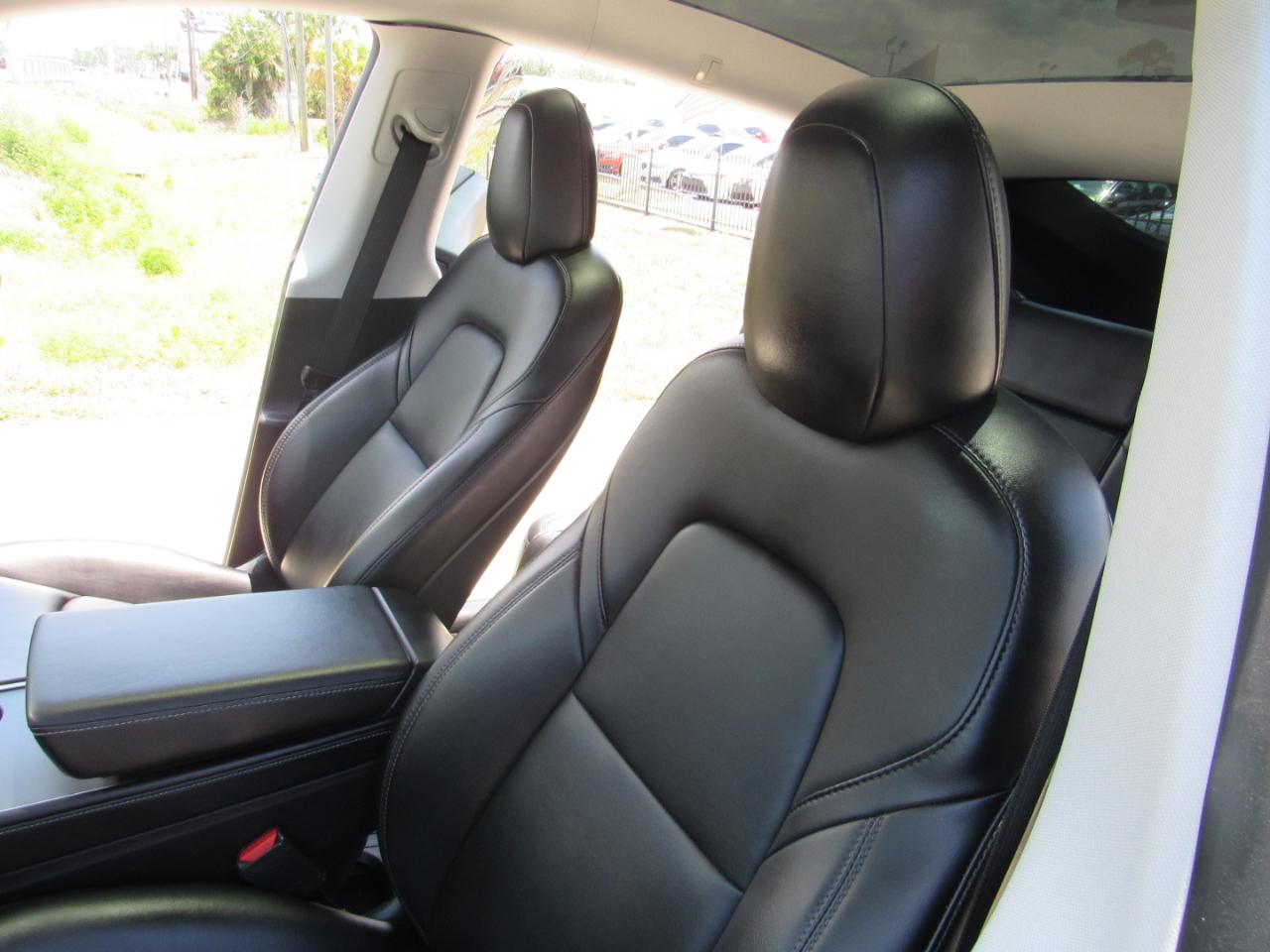 Tesla Model Y Long Range AWD 2021