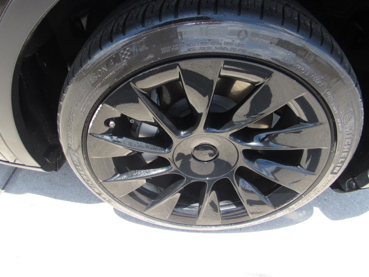 Tesla Model Y Long Range AWD 2021
