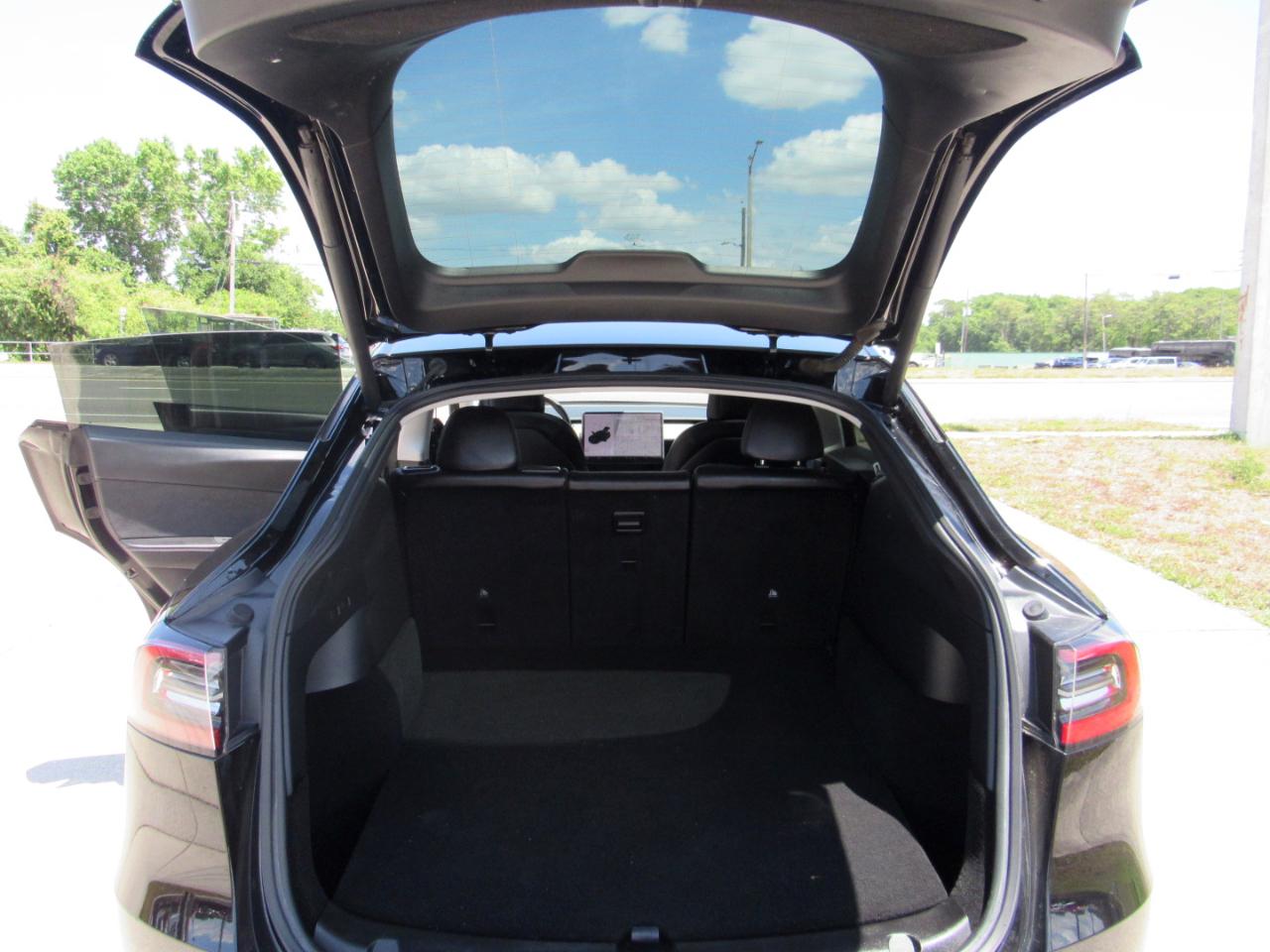 Tesla Model Y Long Range AWD 2021