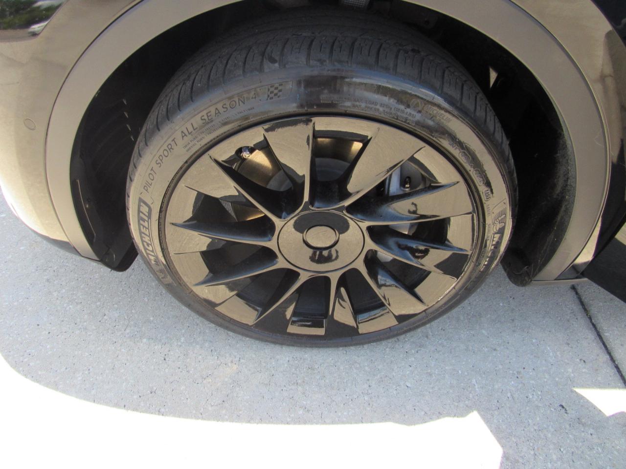 Tesla Model Y Long Range AWD 2021