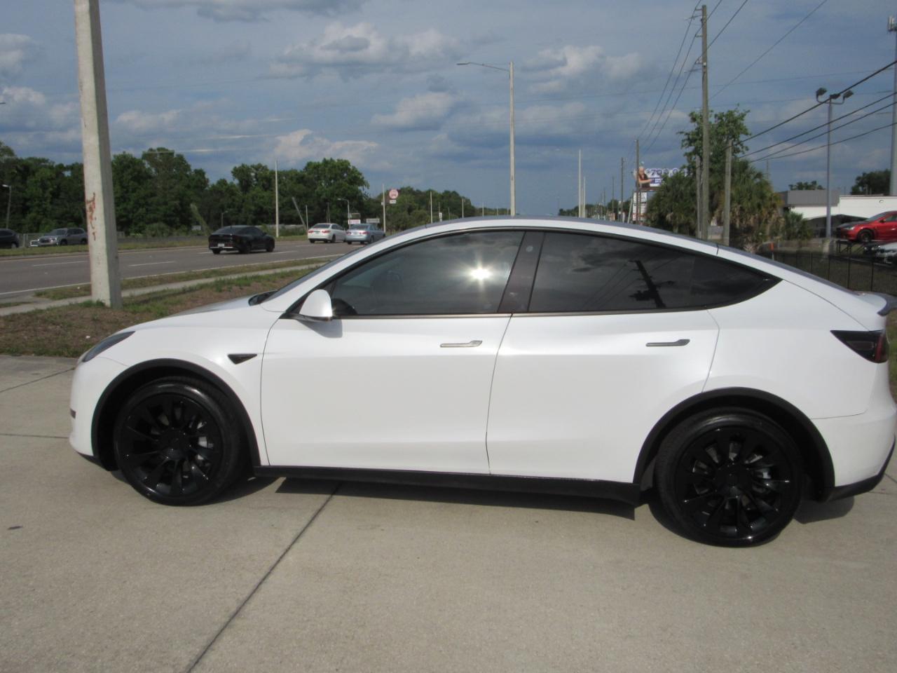 Tesla Model Y Long Range AWD 2021