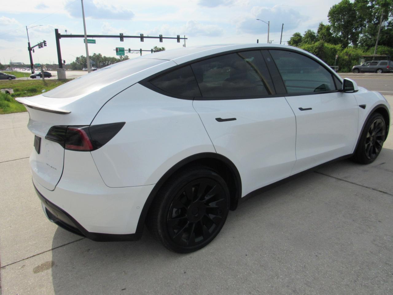 Tesla Model Y Long Range AWD 2021
