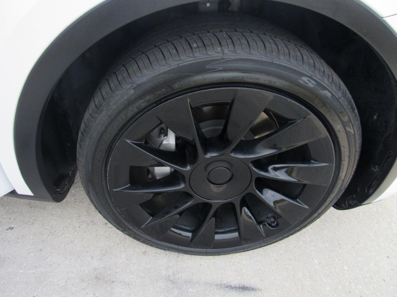 Tesla Model Y Long Range AWD 2021