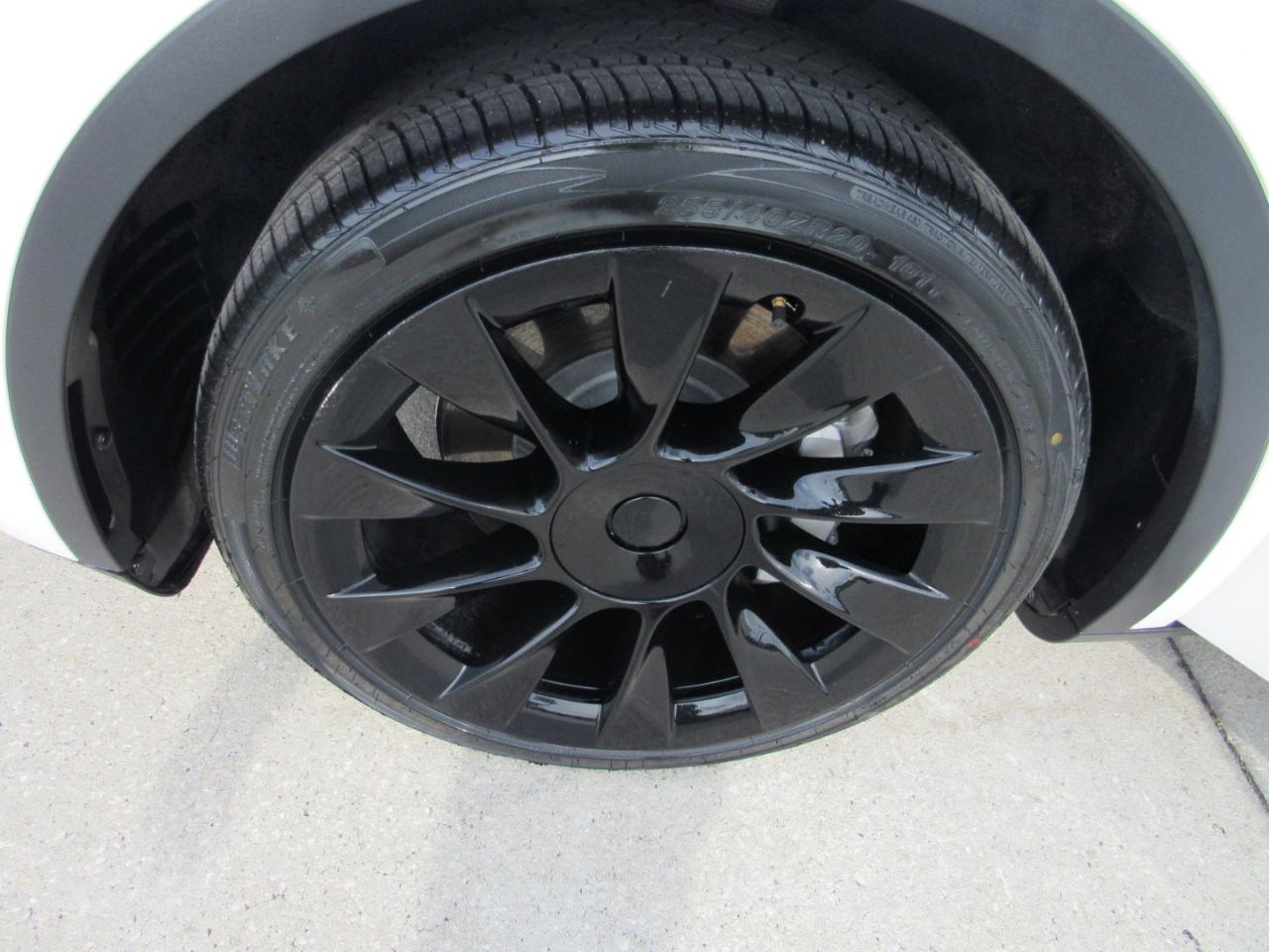 Tesla Model Y Long Range AWD 2021