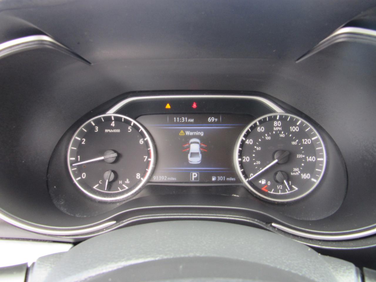 Nissan Maxima SV 3.5L 2017