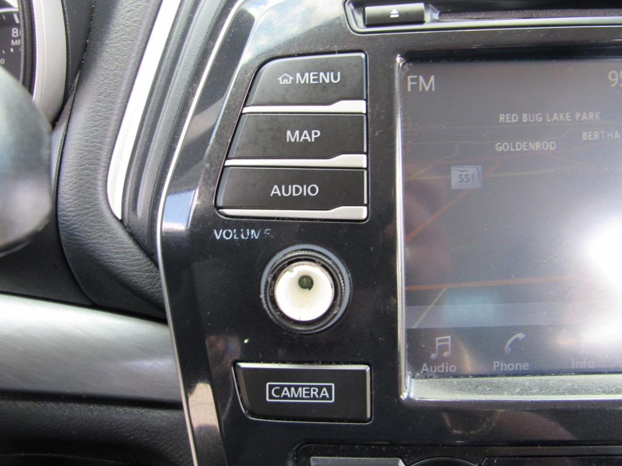 Nissan Maxima SV 3.5L 2017