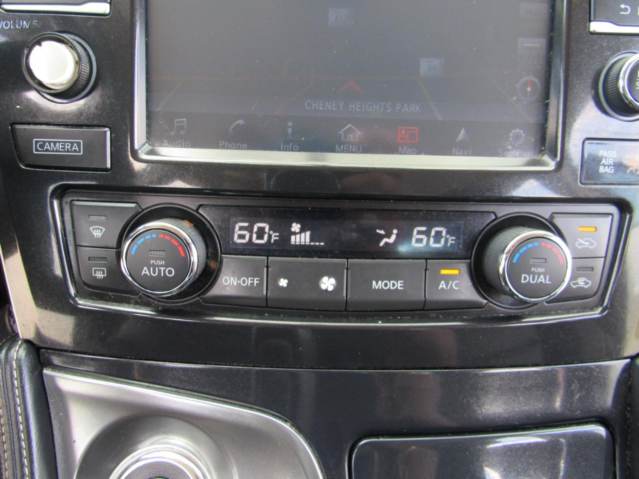 Nissan Maxima SV 3.5L 2017