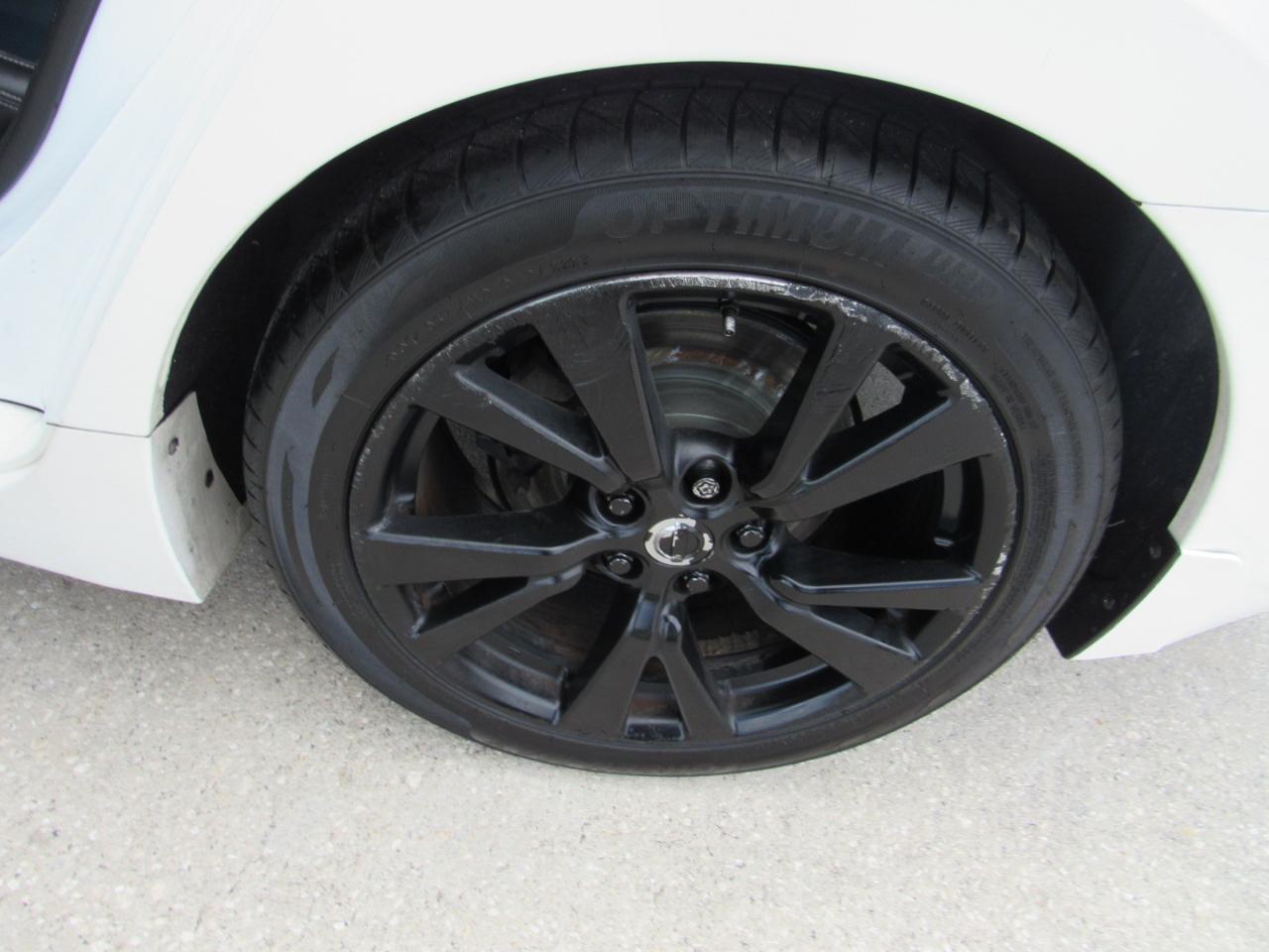 Nissan Maxima SV 3.5L 2017
