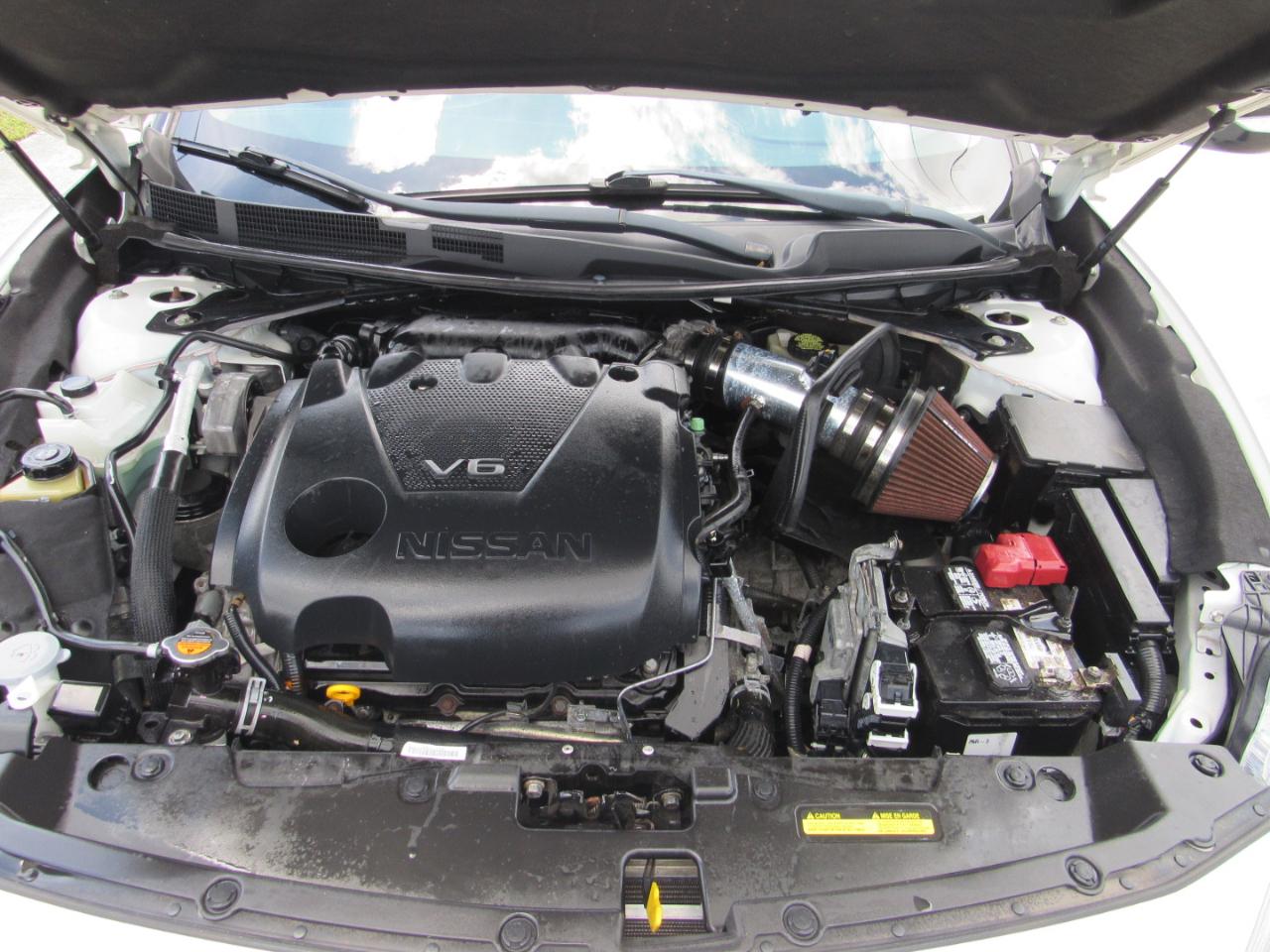Nissan Maxima SV 3.5L 2017