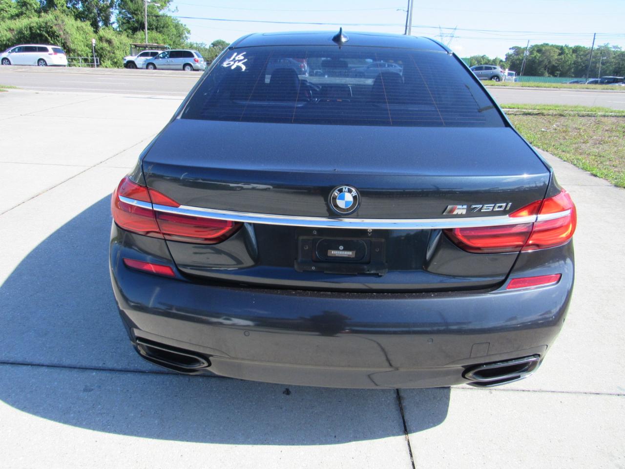 BMW 7 Series 750i Sedan 2019